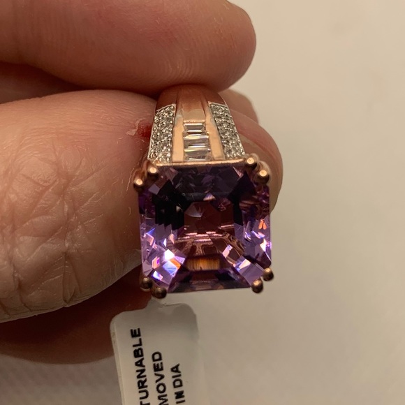 Jewelry - ROSE DE FRANCE AMETHYST, ZIRCON RING